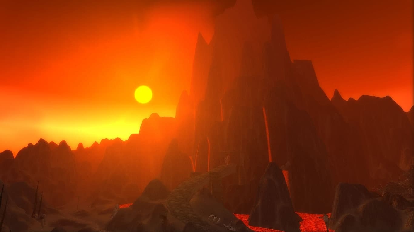 A low sun over the red peaks of Blackrock Mountain